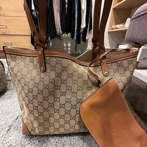 ✨Gucci GG Shoulder Tote Bag✨